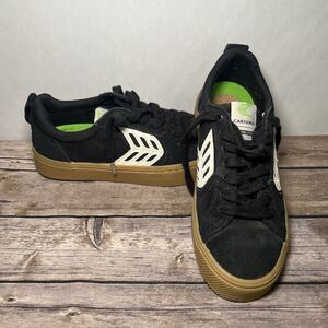 CARIUMA Catiba Pro Skate Shoes White Black Gum Bottom Women Size 6 Men Size 4.5